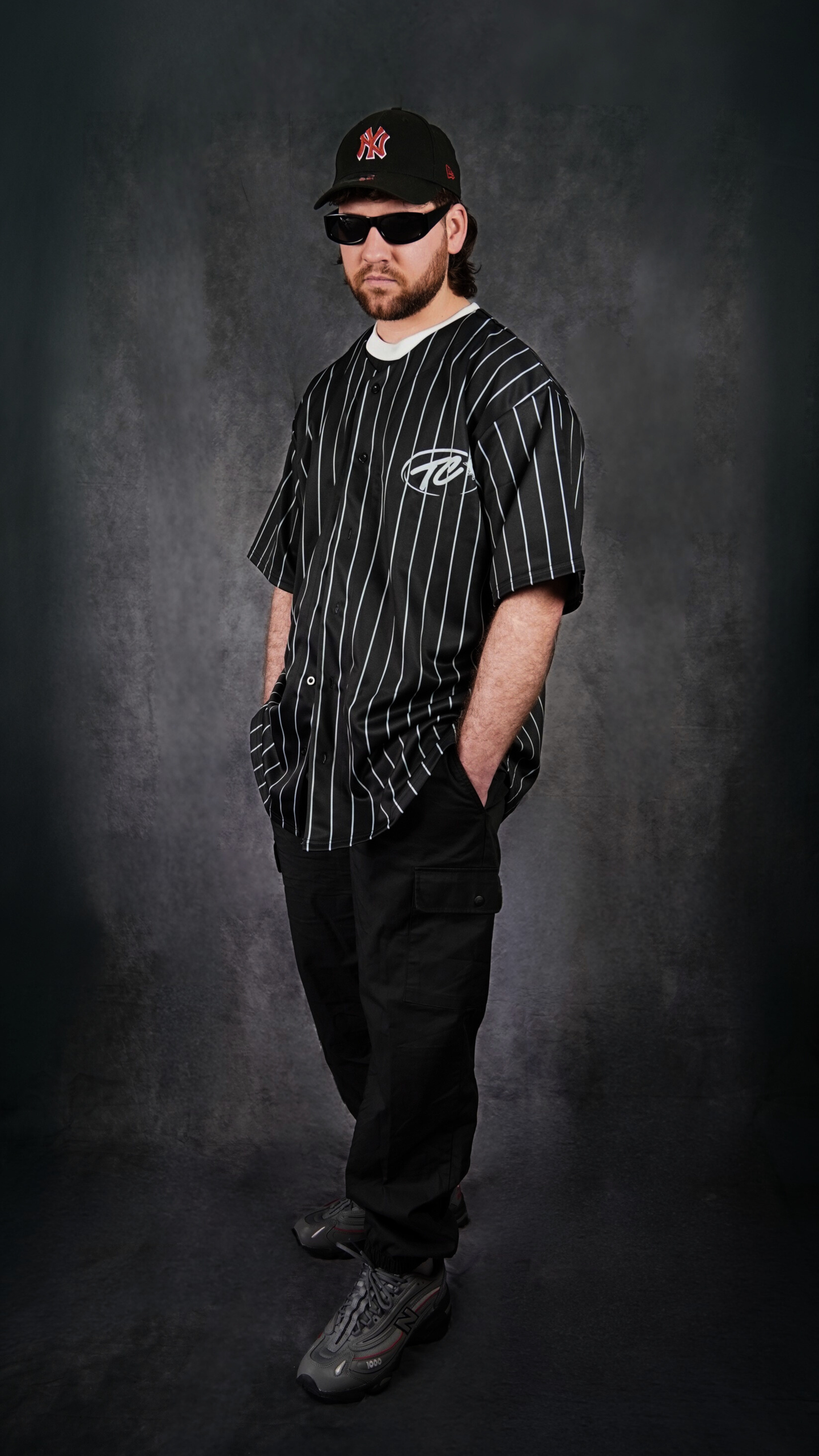 Pinstripe Baseball Jersey | Black/White